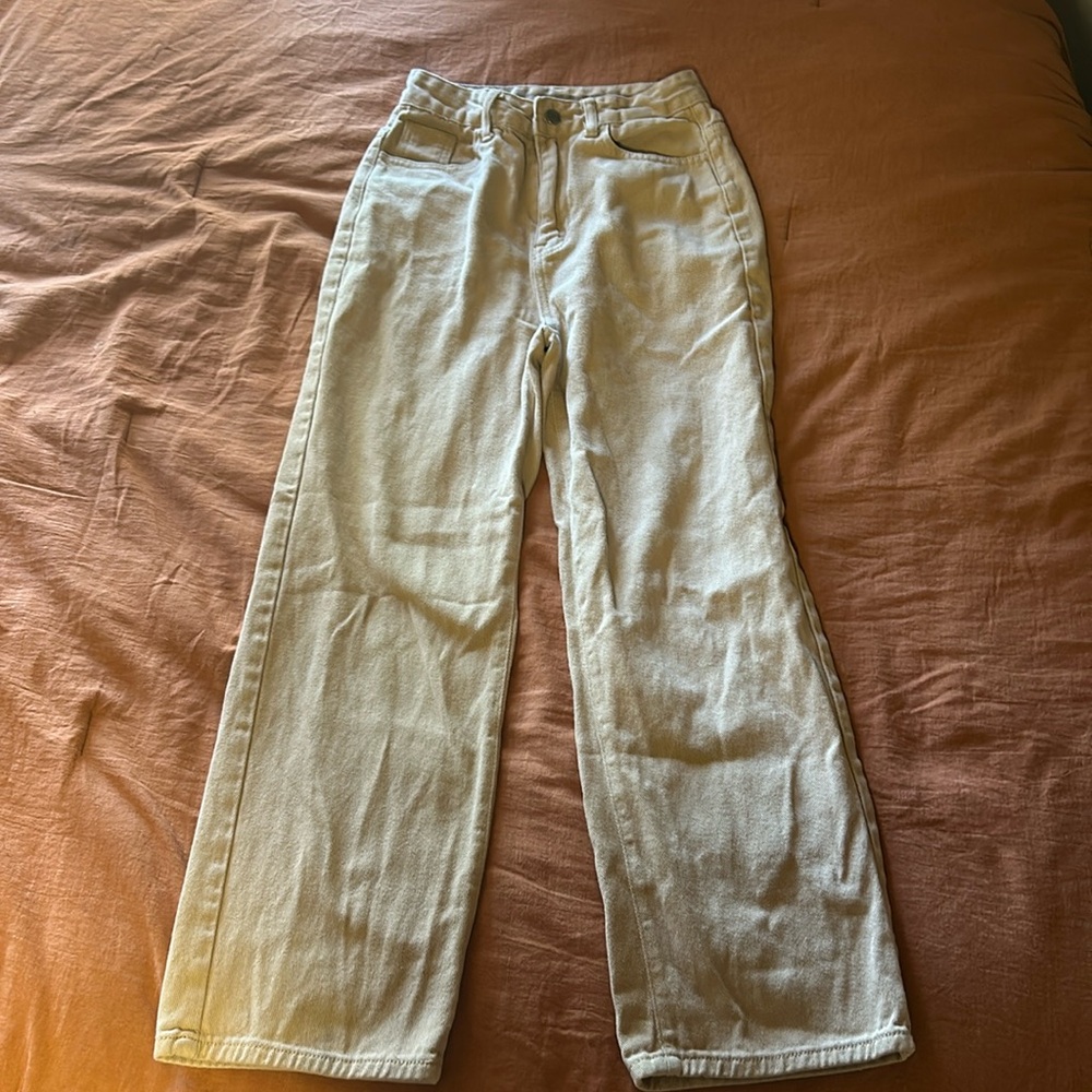 Khaki pants